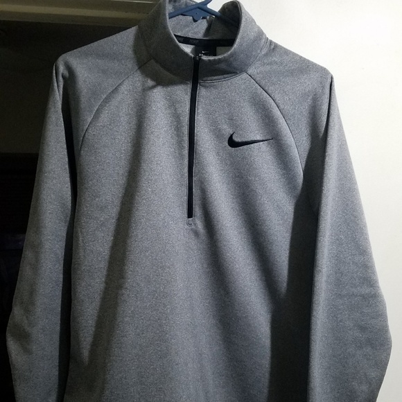 Men's NIKE 1/4 Zip DRY-FIT Jacket Sz. M - Picture 1 of 3